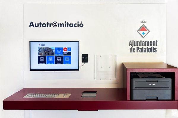 Terminal d'autotramitació